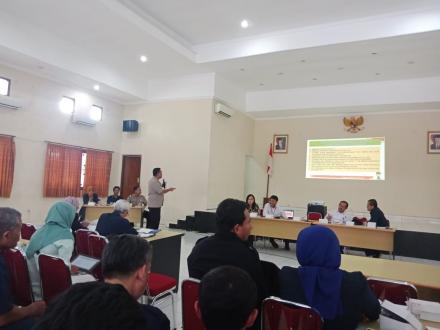 KASI PELAYANAN DESA DLINGO MENGHADIRI RAKOR BPNT TAHUN 2019