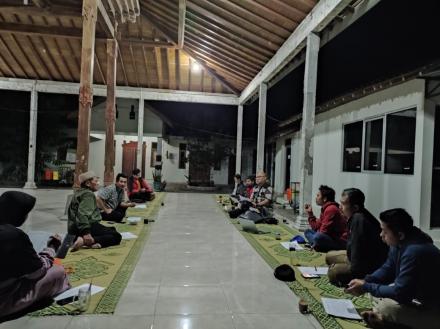 Rapat persiapan kemah budaya kalurahan dlingo