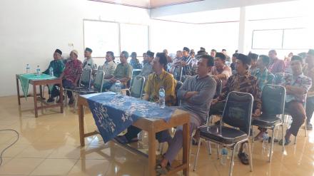 PENYERAHAN HONORARIUM  RT DAN SOSIALISASI DARURAT SAMPAH
