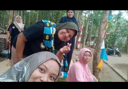 WARGA DLINGO II MERIAHKAN 17 AN