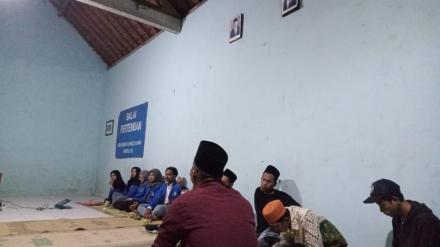 PERTEMUAN DAN MUSYAWARAH KARANGTARUNA DUSUN KEBOSUNGU I BERSAMA KKN UII UNIT 397