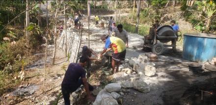 PEMBANGUNAN BANGKET JALAN KAMPUNG DUSUN KORIPAN II