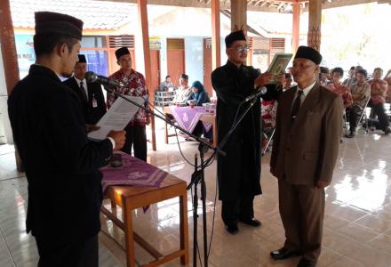 Pelantkan PJ Carik 